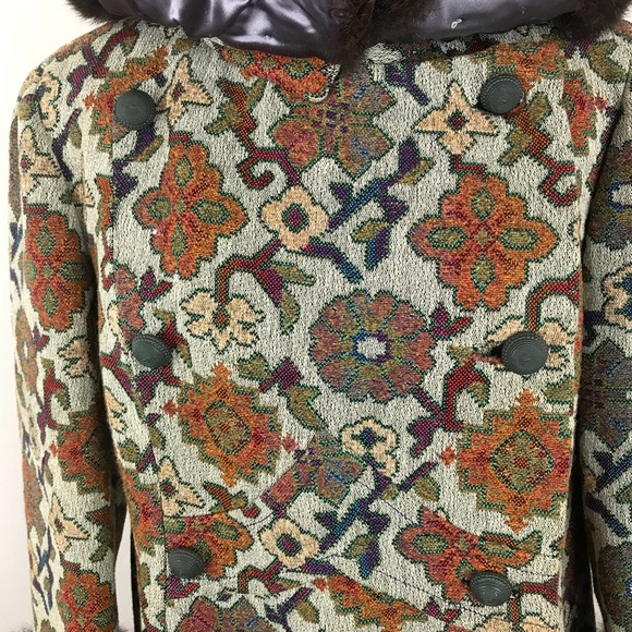 Vintage 1960’s tapestry jacket fur cuffs boho - Picture 2 of 8